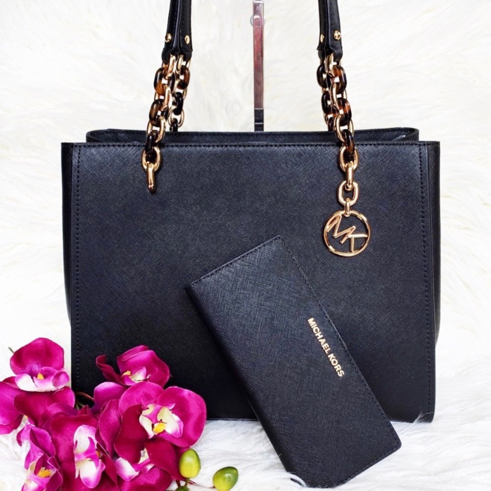 NWT Michael Kors Sofia Large Tote & Wallet